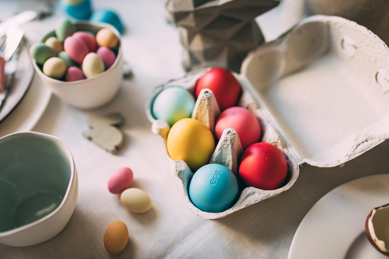 RECIPE: Homemade Mousse Au Chocolate Eggs & Easter Deco with EOS | www.yourockmylife.com