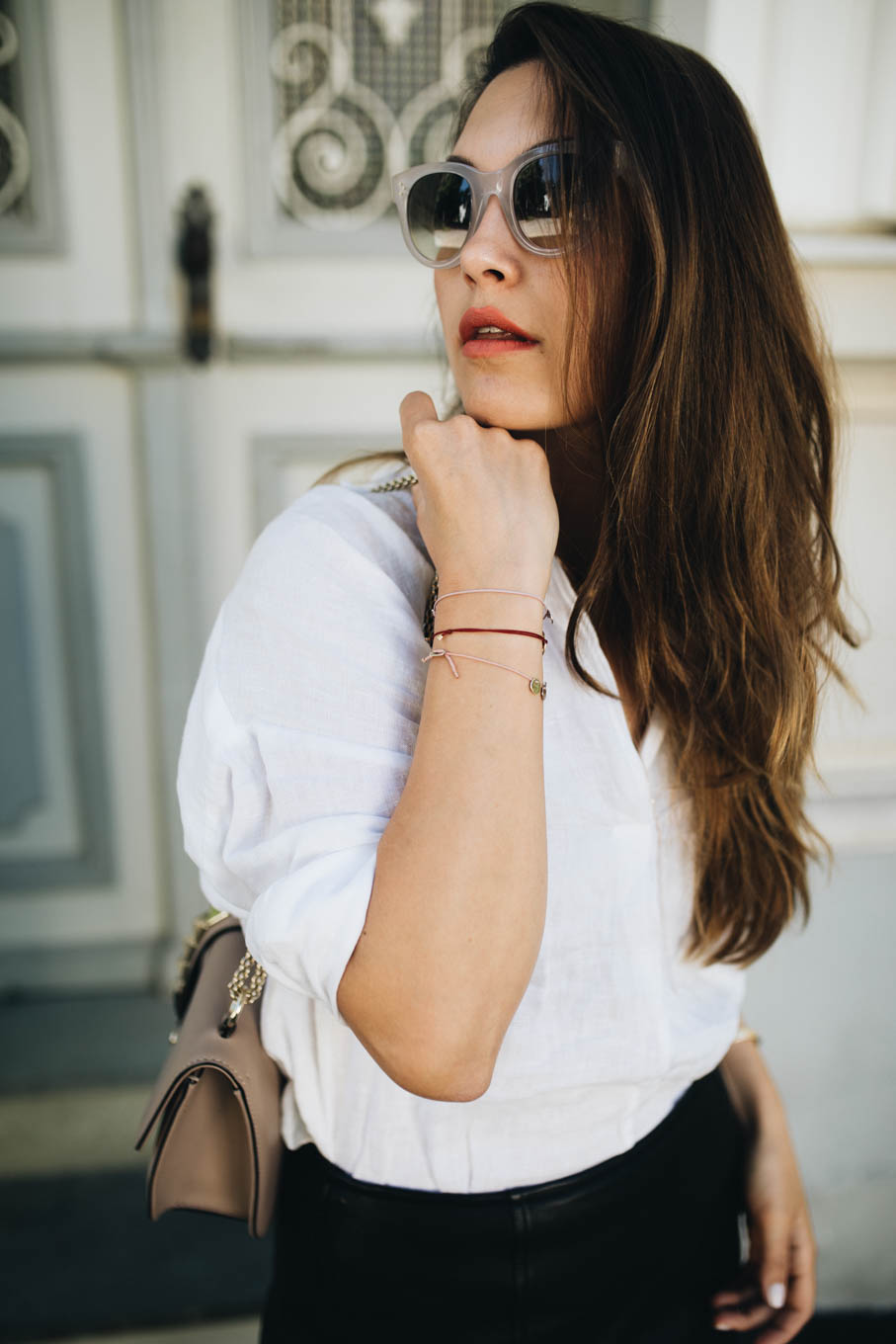 Outfit: Back to bascis - Leather skirt & linen shirt | You Rock My Life