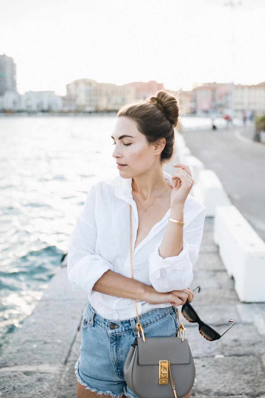 Outfit: Rough Linen & Vintage Denim, Levis Jeans Shorts, Linen Shirt, Chloé Drew Bag, Cartier Love Bracelet