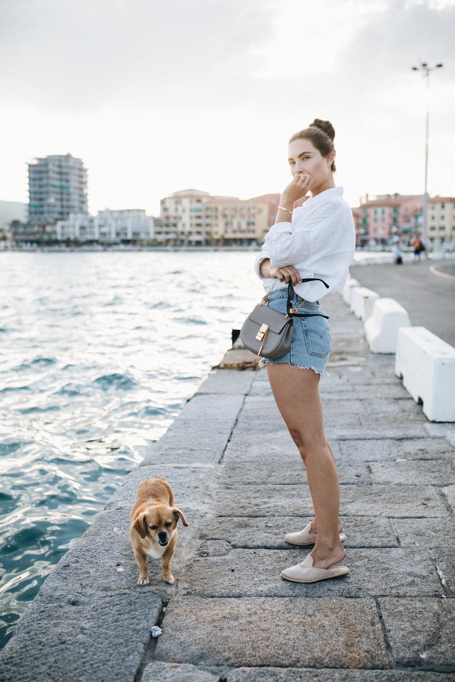 Outfit: Rough Linen & Vintage Denim, Levis Jeans Shorts, Linen Shirt, Chloé Drew Bag, Cartier Love Bracelet