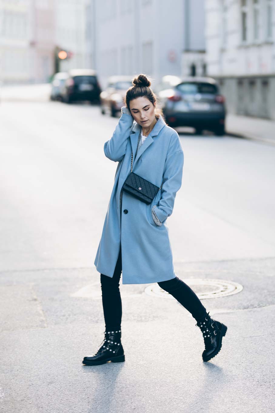 Outfit: Baby Blue | Chanel WOC, Jake*s Coat Peek & Cloppenburg, Zara Biker Boots, Closed Velvet Pants | you rock my life