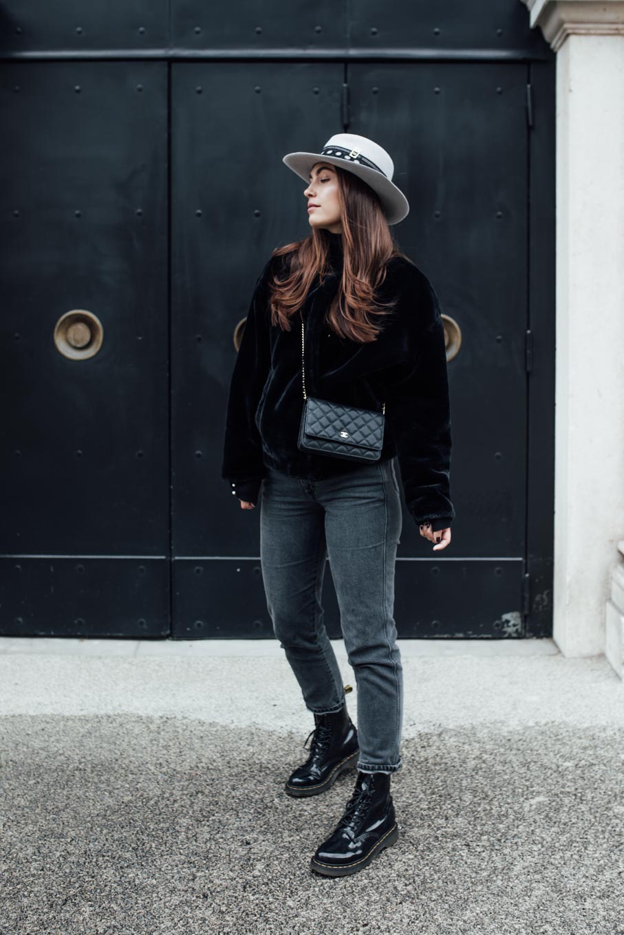 Outfit: Must Have Of The Season: Black Turtleneck | Closes Pedal Pusher Jeans, Chanel Wallet On Chain WOC, Dr. Martens Boots, Nomade Moderne Hat, Leo Mathild Jewelry | you rock my life