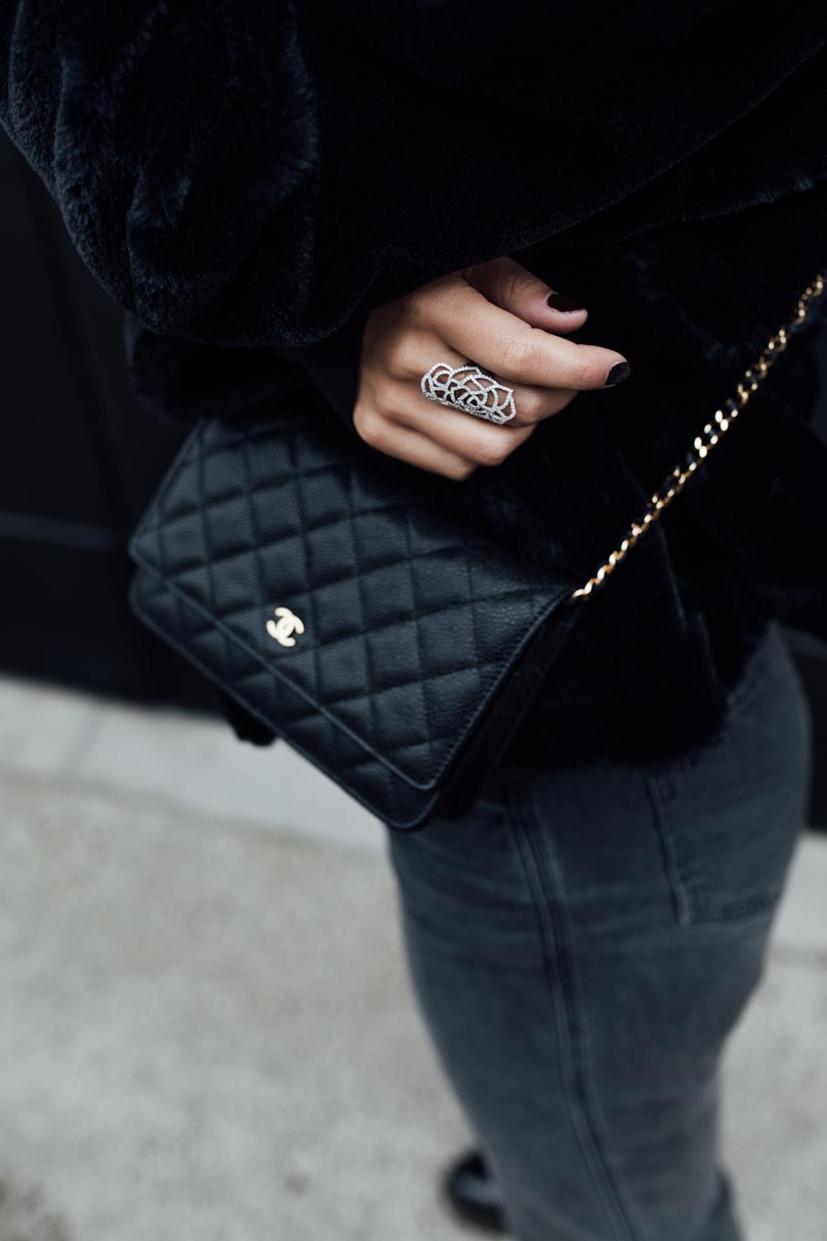 Outfit: Must Have Of The Season: Black Turtleneck | Closes Pedal Pusher Jeans, Chanel Wallet On Chain WOC, Dr. Martens Boots, Nomade Moderne Hat, Leo Mathild Jewelry | you rock my life