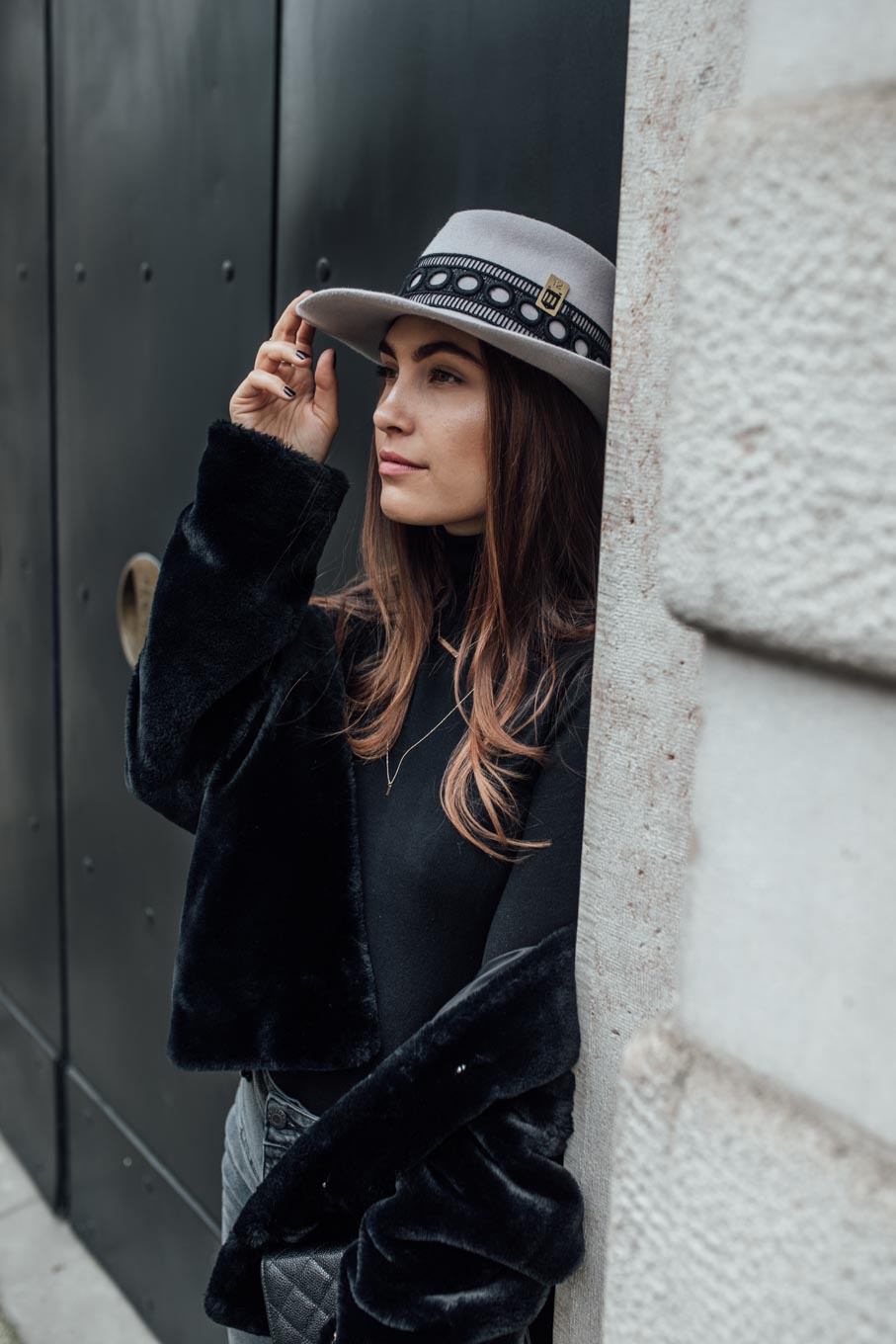 Outfit: Must Have Of The Season: Black Turtleneck | Closes Pedal Pusher Jeans, Chanel Wallet On Chain WOC, Dr. Martens Boots, Nomade Moderne Hat, Leo Mathild Jewelry | you rock my life