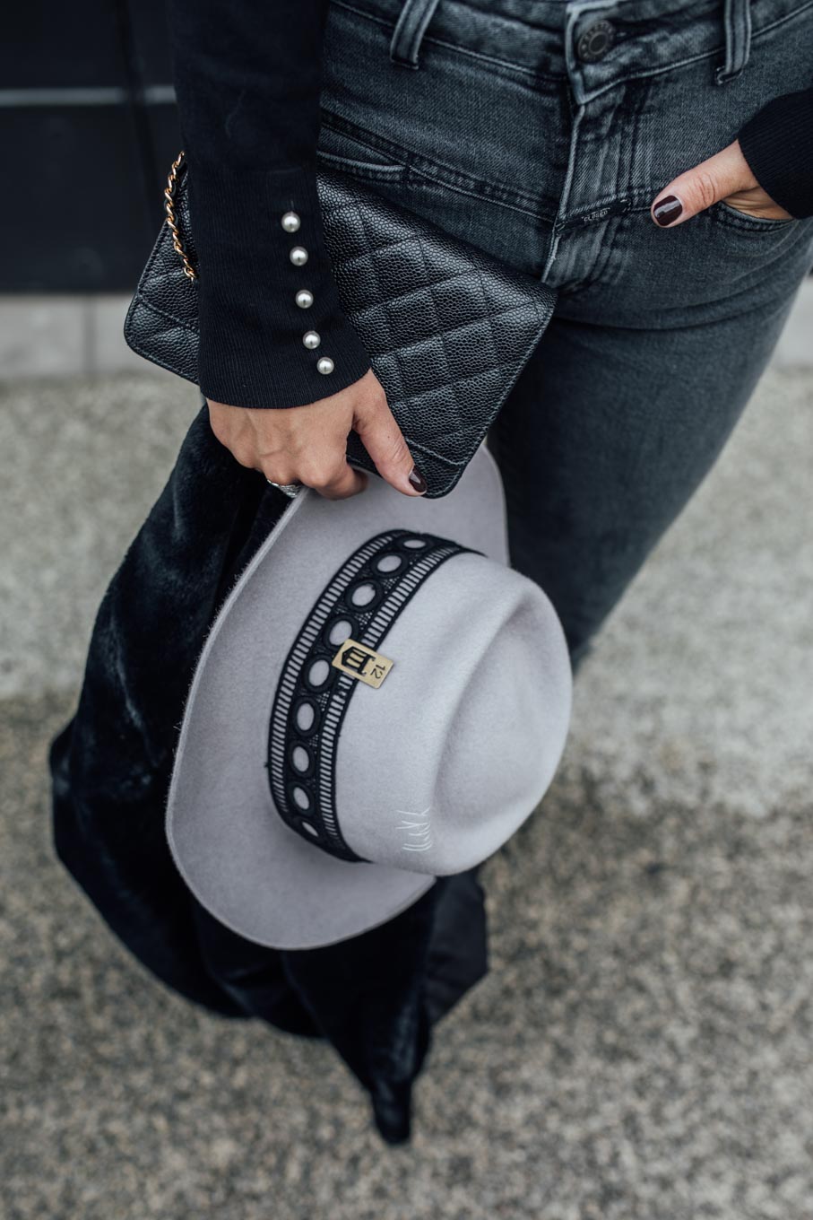 Outfit: Must Have Of The Season: Black Turtleneck | Closes Pedal Pusher Jeans, Chanel Wallet On Chain WOC, Dr. Martens Boots, Nomade Moderne Hat, Leo Mathild Jewelry | you rock my life