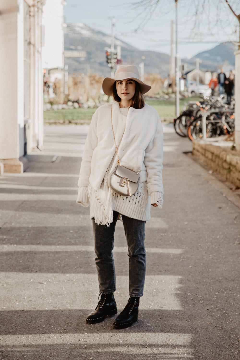 Chloé Drew Bag, Closed Pedal Pusher Jeans, Teddy Faux Fur Jacket, Lace Up Boots, Hat | yourockmylife