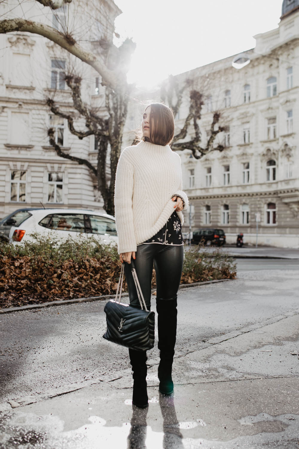 Outfit: Ash Overknee Boots, Artitzia Daria Leather Pants, Closed Alpaka Pullover, Saint Laurent Loulou bag | you rock my life