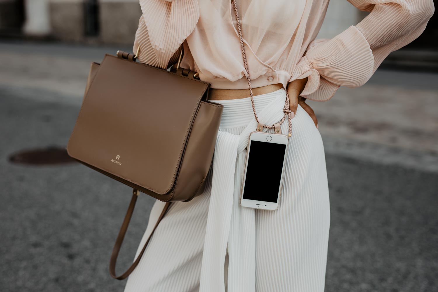 Outfit: Blush Pink - Esthé Clothing & Aigner Lexi Bag | You Rock My Life