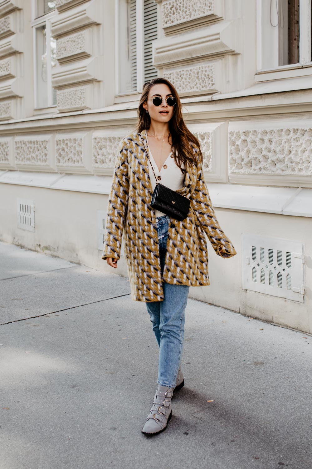 Outfit: Press Reset | Closed Pedal Pusher, Set Cardigan, Chanel Wallet On Chain, Edited Sweater, Givenchy Boots | You Rock My Life