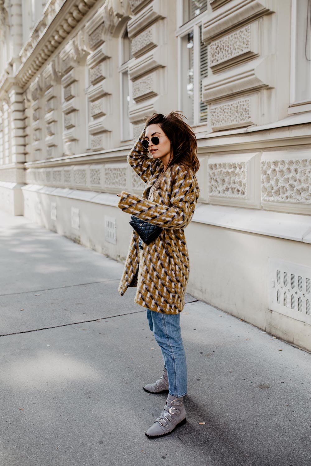 Outfit: Press Reset | Closed Pedal Pusher, Set Cardigan, Chanel Wallet On Chain, Edited Sweater, Givenchy Boots | You Rock My Life