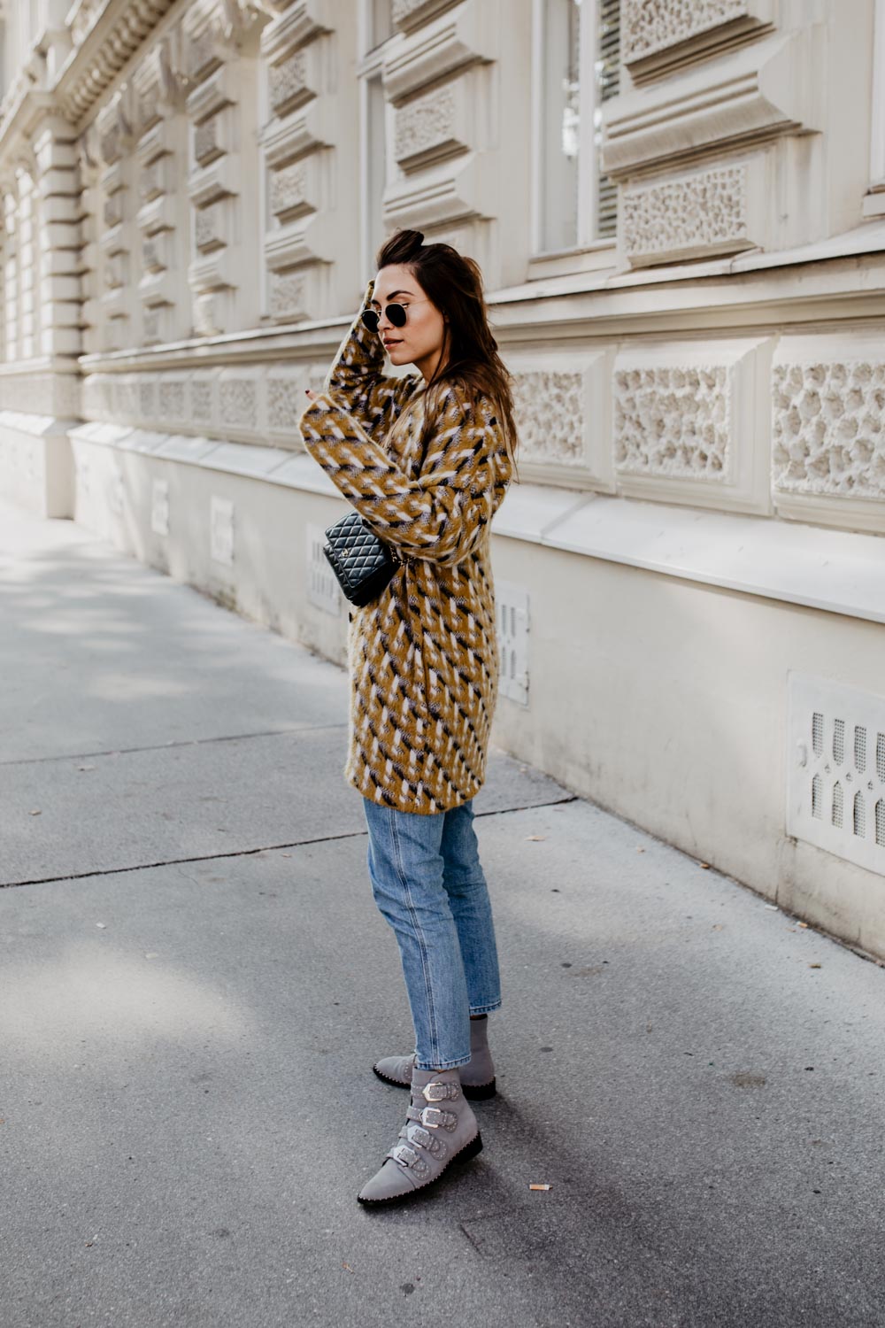 Outfit: Press Reset | Closed Pedal Pusher, Set Cardigan, Chanel Wallet On Chain, Edited Sweater, Givenchy Boots | You Rock My Life