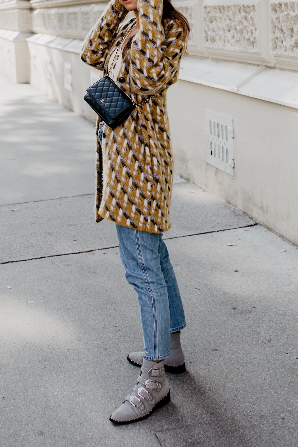 Outfit: Press Reset | Closed Pedal Pusher, Set Cardigan, Chanel Wallet On Chain, Edited Sweater, Givenchy Boots | You Rock My Life