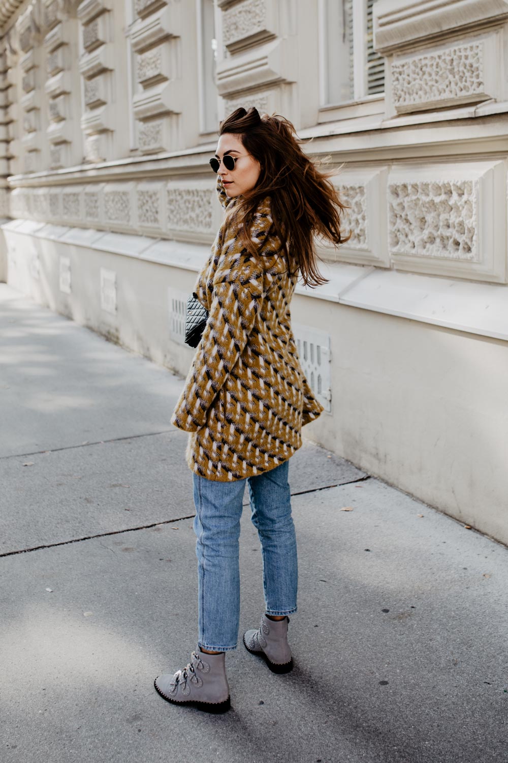 Outfit: Press Reset | Closed Pedal Pusher, Set Cardigan, Chanel Wallet On Chain, Edited Sweater, Givenchy Boots | You Rock My Life