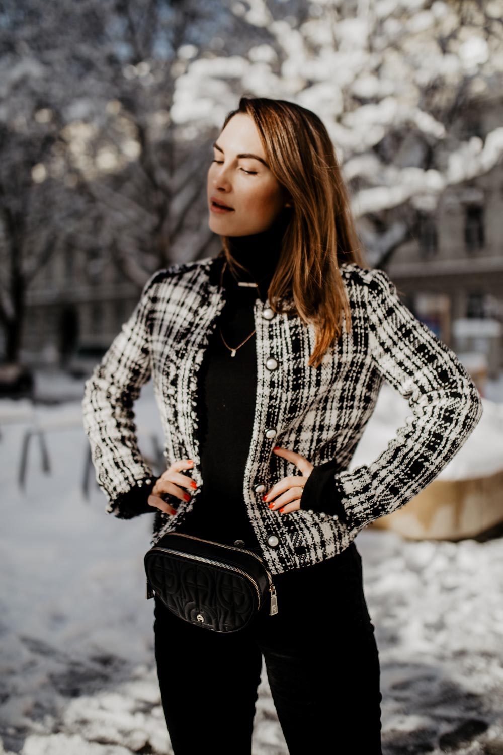 Outfit: Things To Keep | Tweed Blazer, Velvet Pants, Black Turtleneck, Lace Boots | You Rock My Life @ninawro