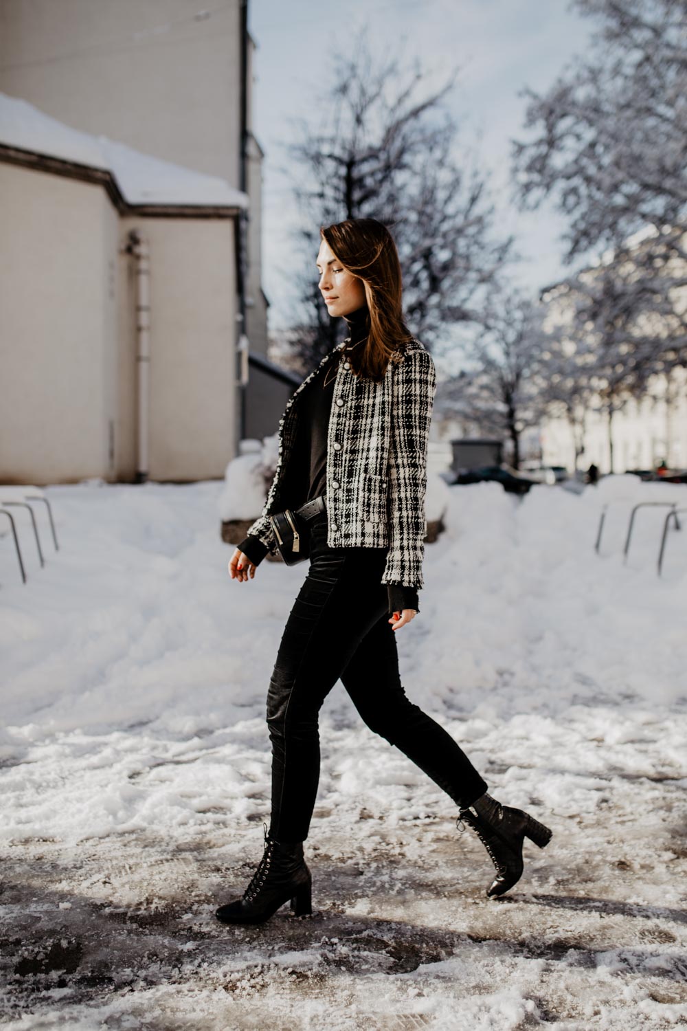 Outfit: Things To Keep | Tweed Blazer, Velvet Pants, Black Turtleneck, Lace Boots | You Rock My Life @ninawro