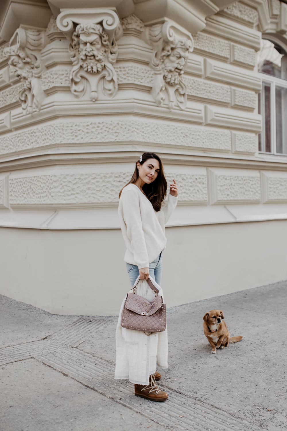 Outfit: Valentino Rockstud Spike Bag, Isabel Marant Nowles Boots, Closed Jeans, Tweed Blazer | you rock my life