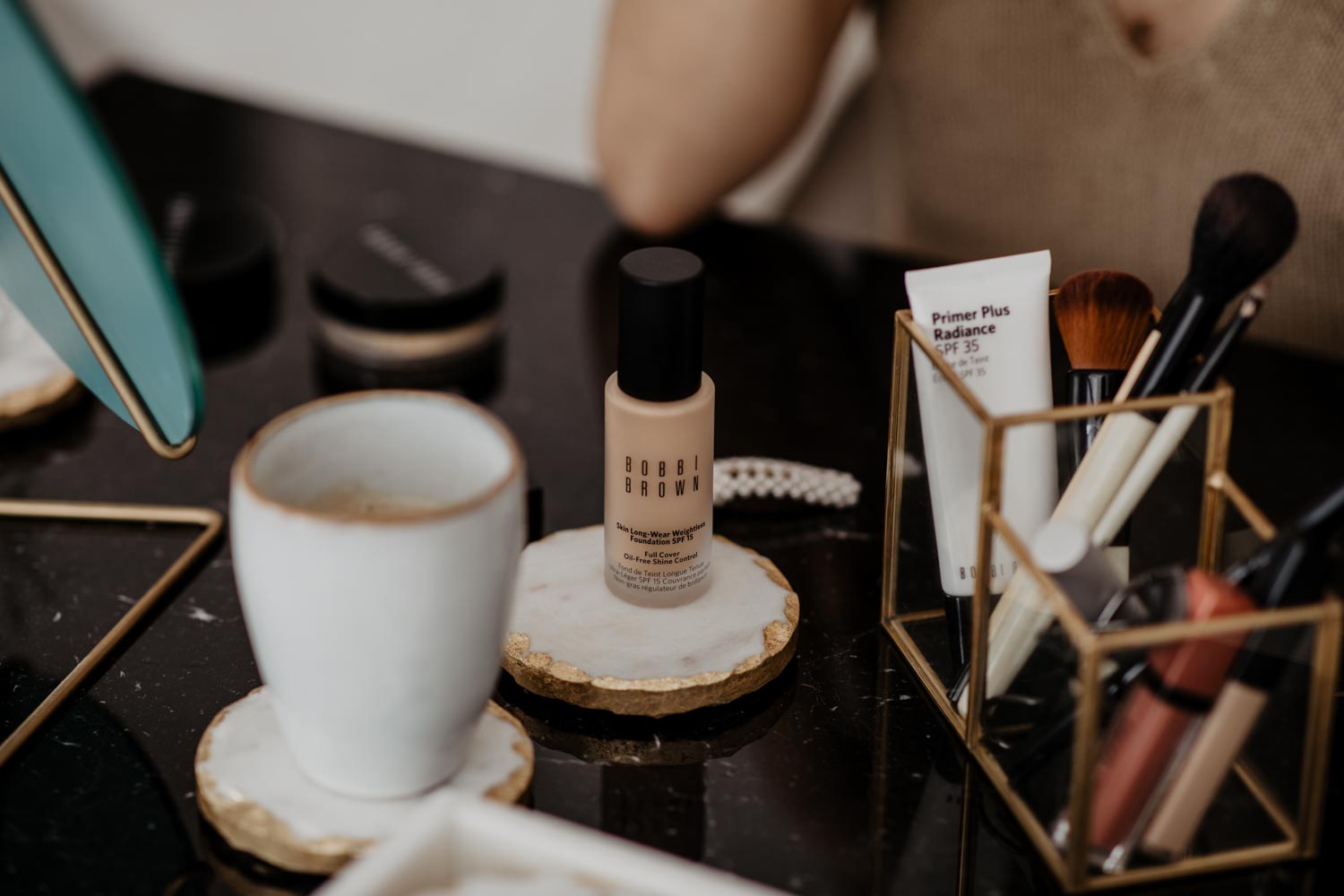 Bobbi Brown Skin Long-Wear Weightless Foundation Review | You Rock My Life