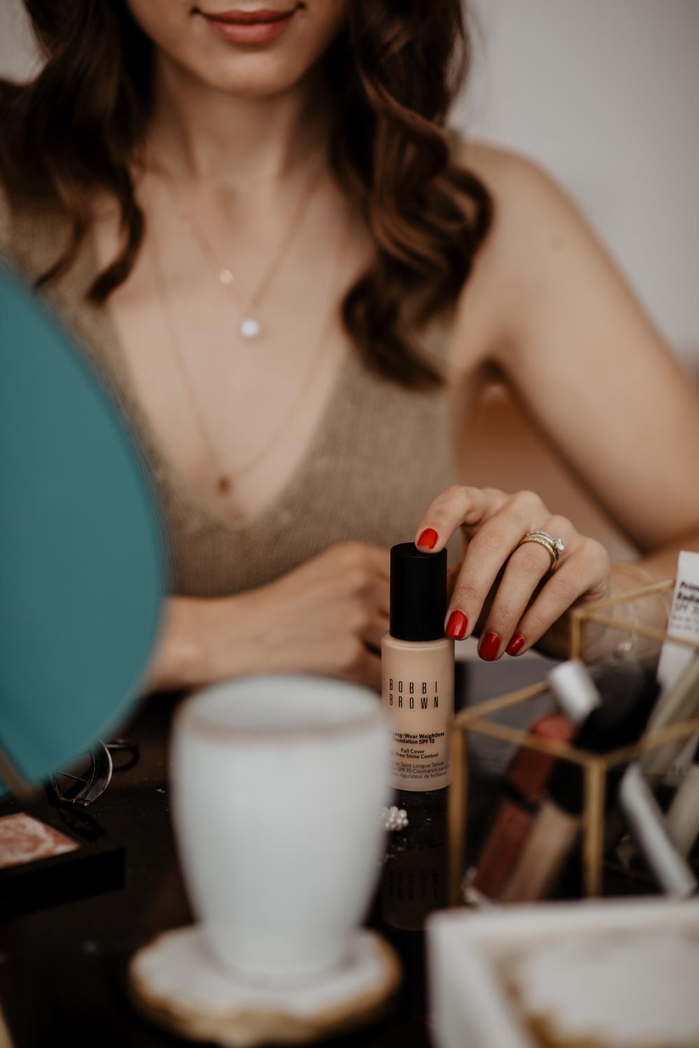 Bobbi Brown Skin Long-Wear Weightless Foundation Review | You Rock My Life
