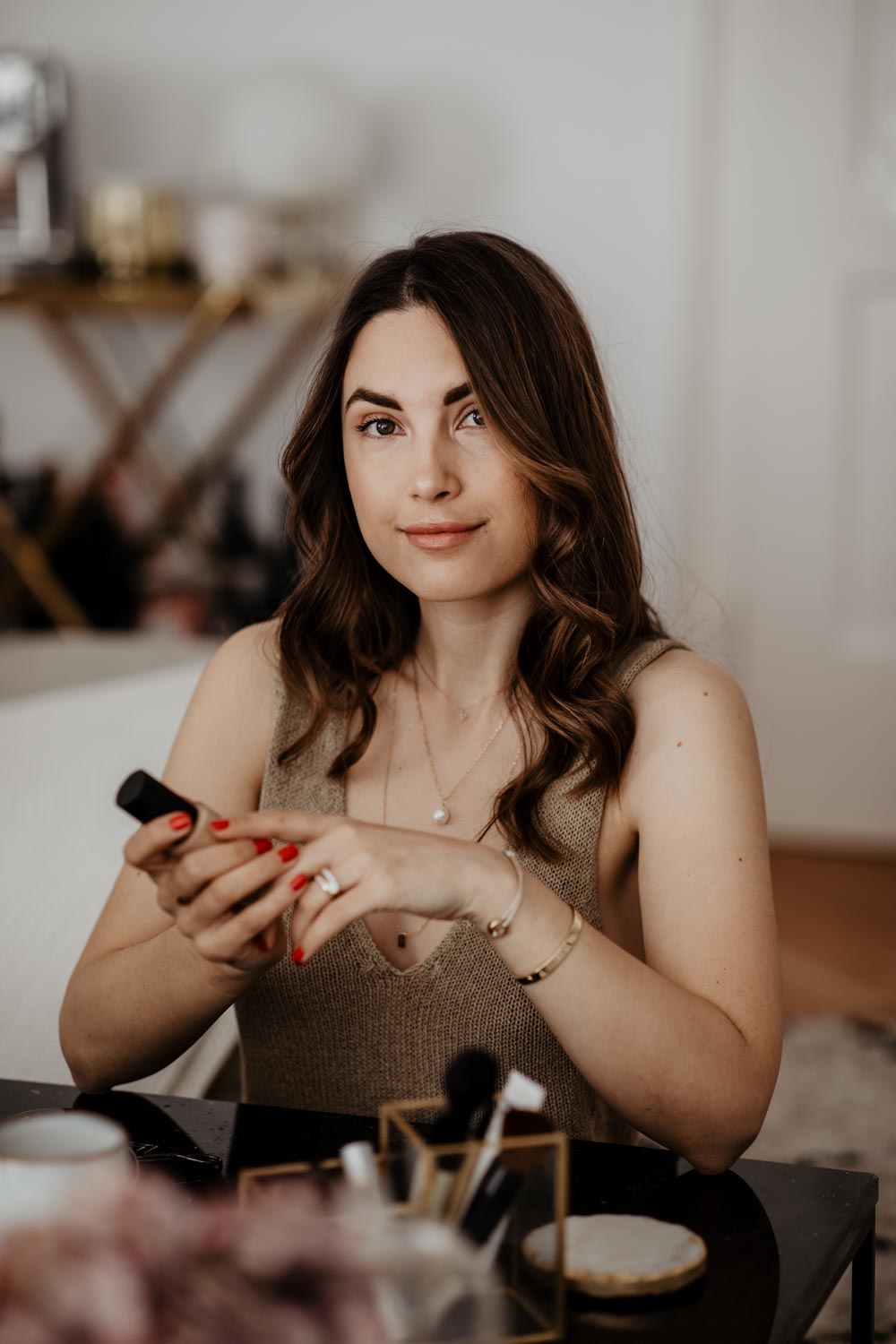 Bobbi Brown Skin Long-Wear Weightless Foundation Review | You Rock My Life